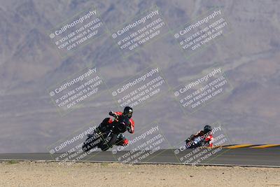 media/Oct-08-2022-SoCal Trackdays (Sat) [[1fc3beec89]]/Turn 10 (945am)/